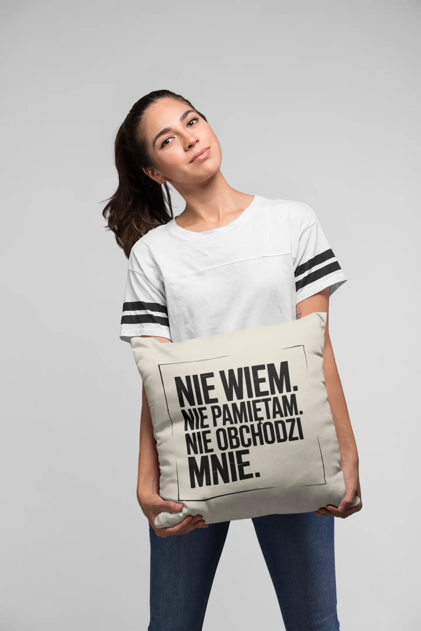 poduszka z własnym nadrukiem bezowa 40x40cm