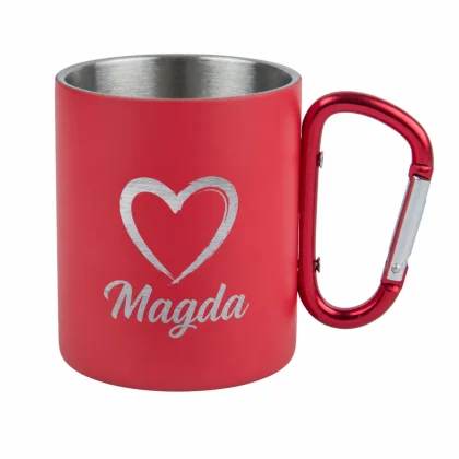 grawerowany kubek z karabińczykiem czerwony