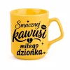 żółty kubek z nadrukiem modern